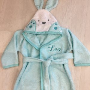 Albornoz infantil personalizado con el nombre en Laredo